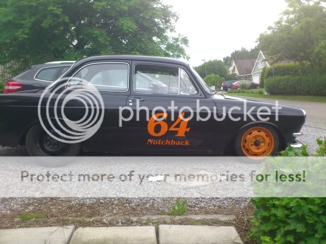 http://i945.photobucket.com/albums/ad292/fillmore060/-64%20Notchback/DSC_0079.jpg