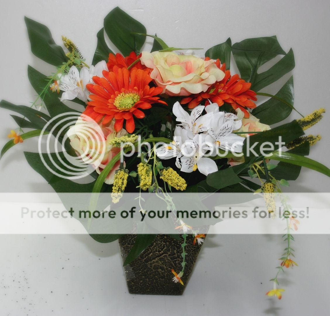 Silk Flower Arrangement 15"Tall 20" Wide Roses Lily Hydrangea Gerbera