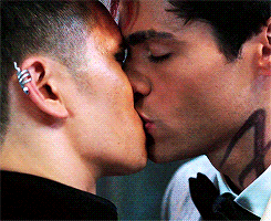 photo tumblr_o5paduOTTY1trsn9io4_250_zpscgsryj1w.gif