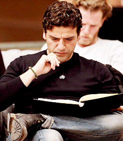 photo tumblr_o560c8JlEk1qb79r8o2_250_zpstzizfjii.gif